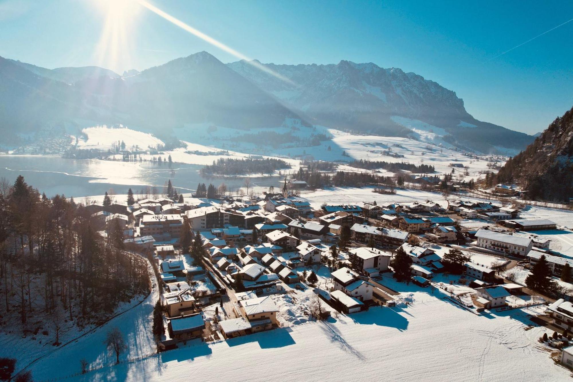 Mountain Inn Chalets & Apartments Walchsee Rom bilde